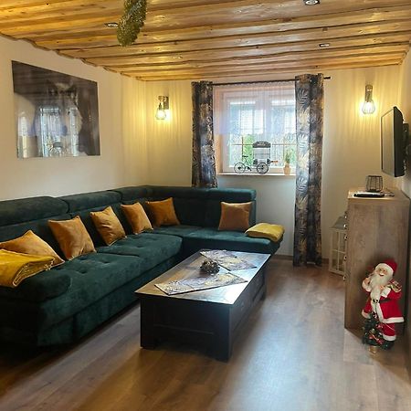 Jaskowa Chata Bieszczady Apartament Z Basenem Baligród 外观 照片