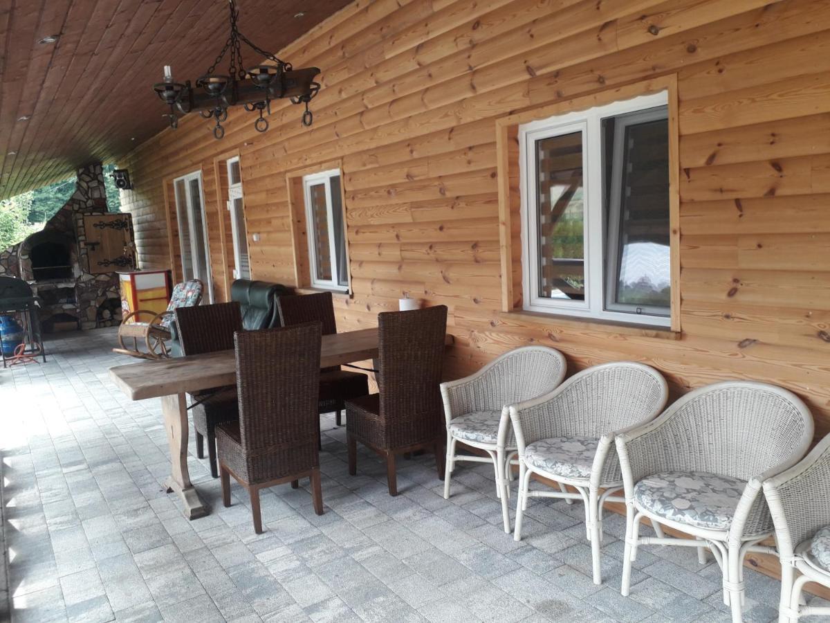 Jaskowa Chata Bieszczady Apartament Z Basenem Baligród 外观 照片